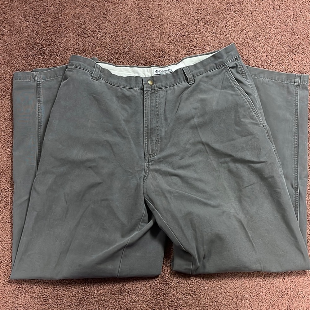Men’s size 38X32 Columbia pants.
